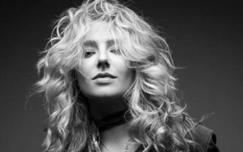 Live Music with Anna Milne - Derby Days Out