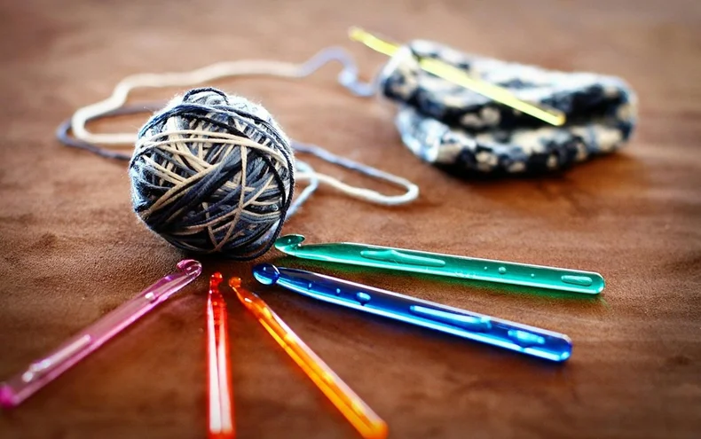 Learn to Crochet - Derby Days Out