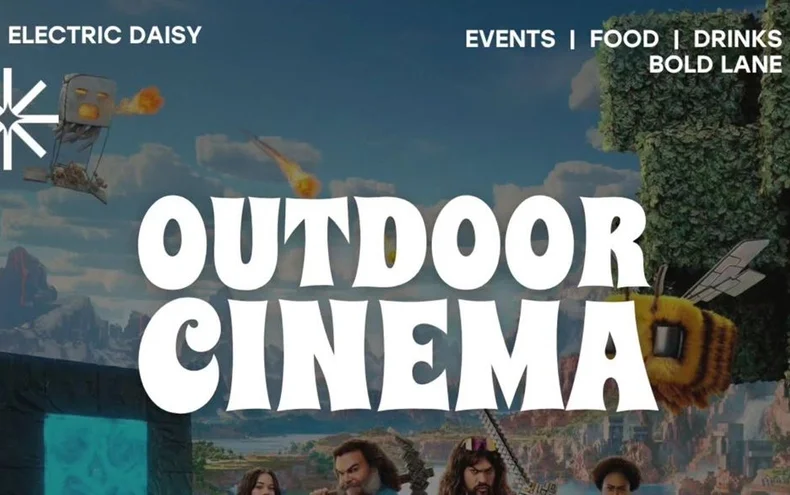 Family Outdoor Cinema - A MINECRAFT MOVIE - Derby Days Out