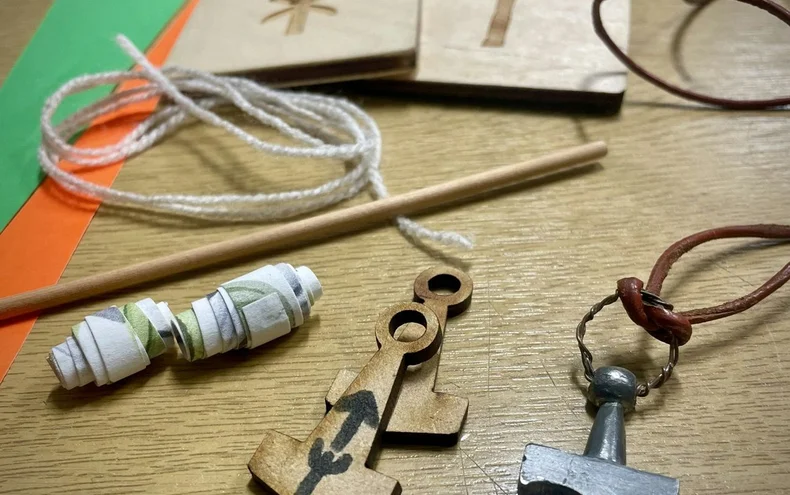 Make a Thor’s Hammer Trinket - Derby Days Out